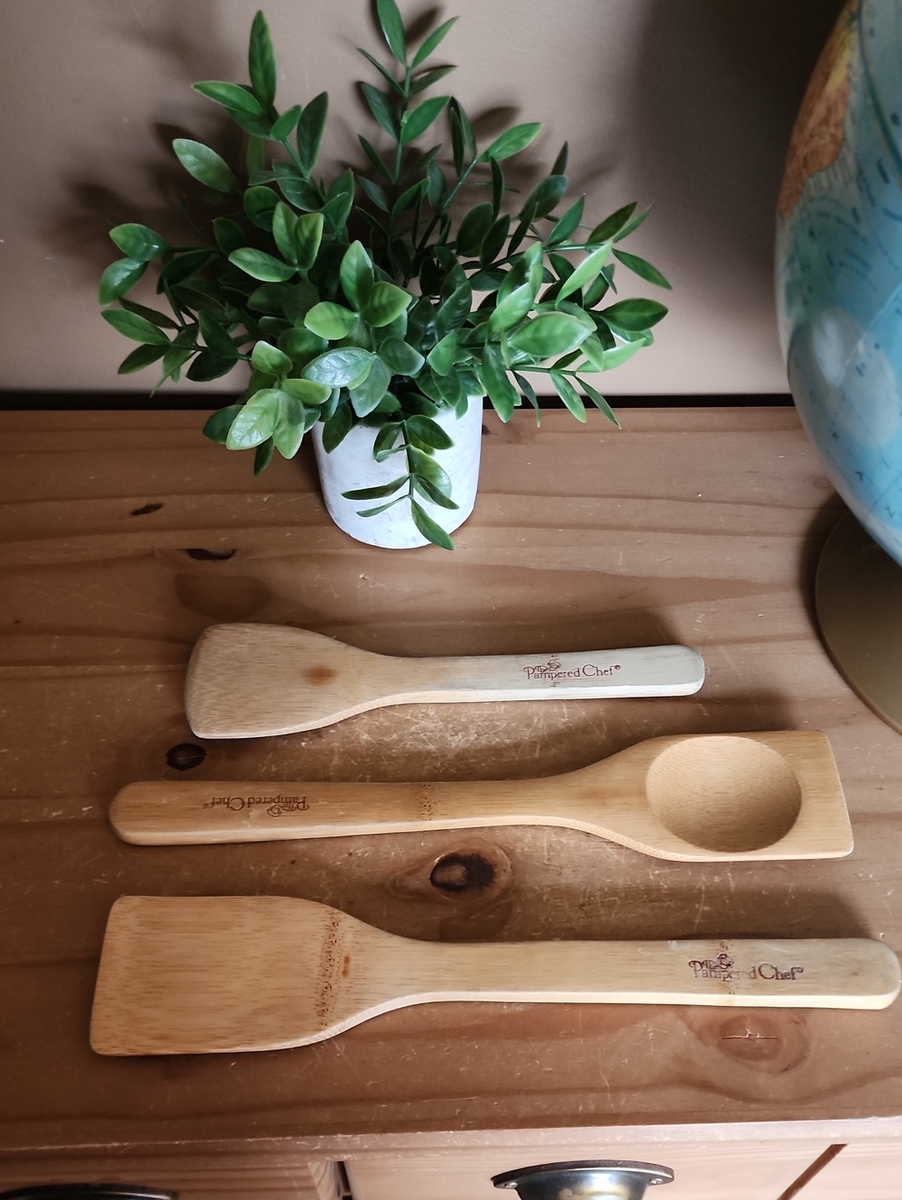 Pampered Chef Kitchen Helper Set - Picture 3 of 8